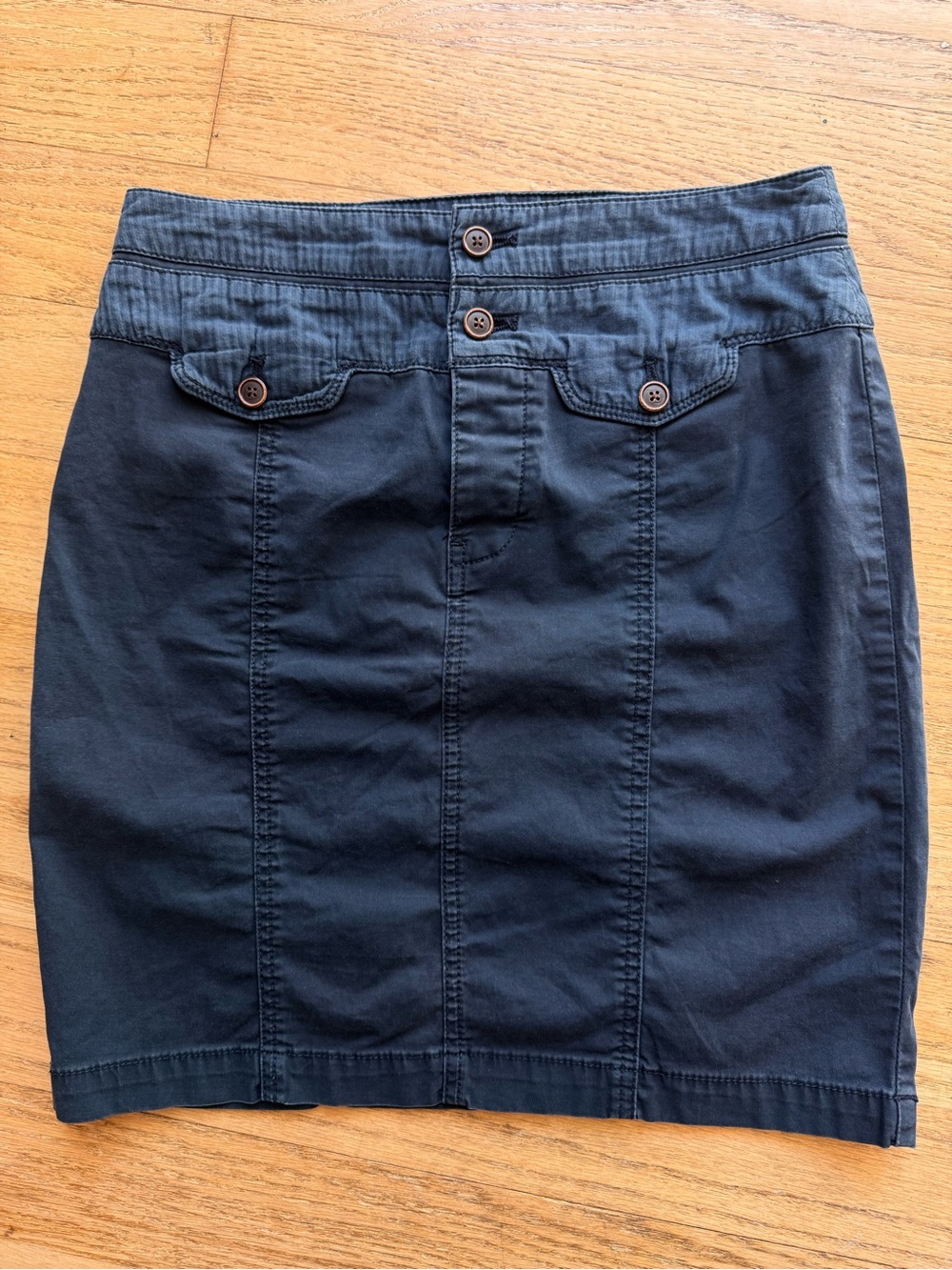 Heihei Classic Navy Pencil Skirt - Womens, size 4